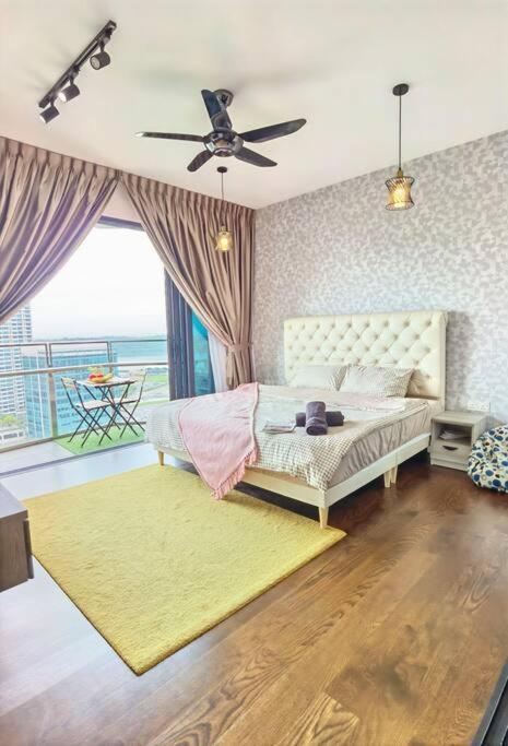 1519 Almas Suites Seaview Sunrise Netflix By Stay Нусаджая Екстериор снимка