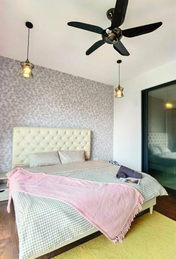 1519 Almas Suites Seaview Sunrise Netflix By Stay Нусаджая Екстериор снимка